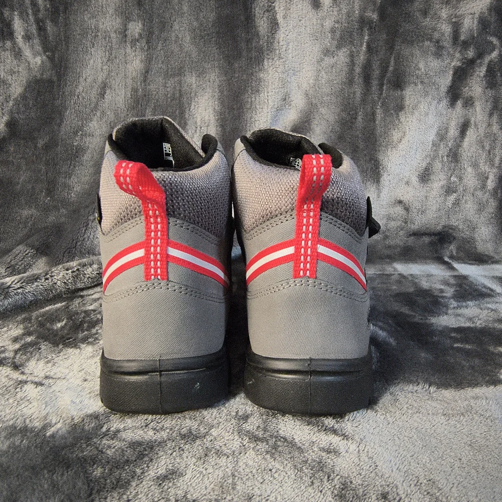 Keens Youth 6 Hikespot II Men's Gray and Black Rain Boots with Red Accents